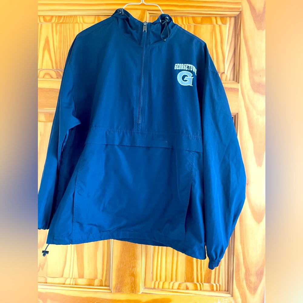 Georgetown quarter zip pull over